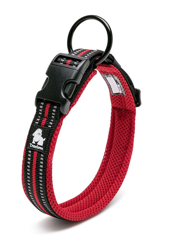 TrueLove SafeStride Collar in red – high-vis dog collar with safety-lock buckle, soft inner padding & reflective stitching